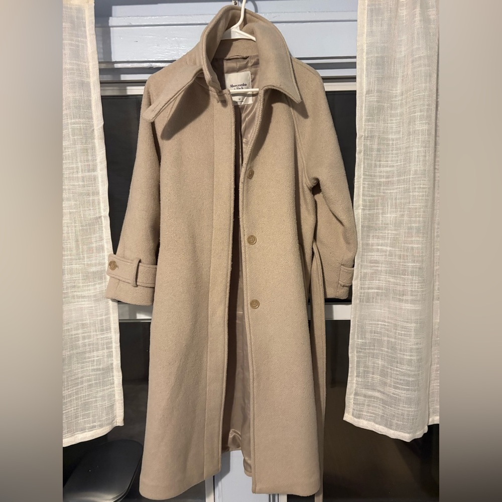 Abercrombie & Fitch Beige Wool Coat